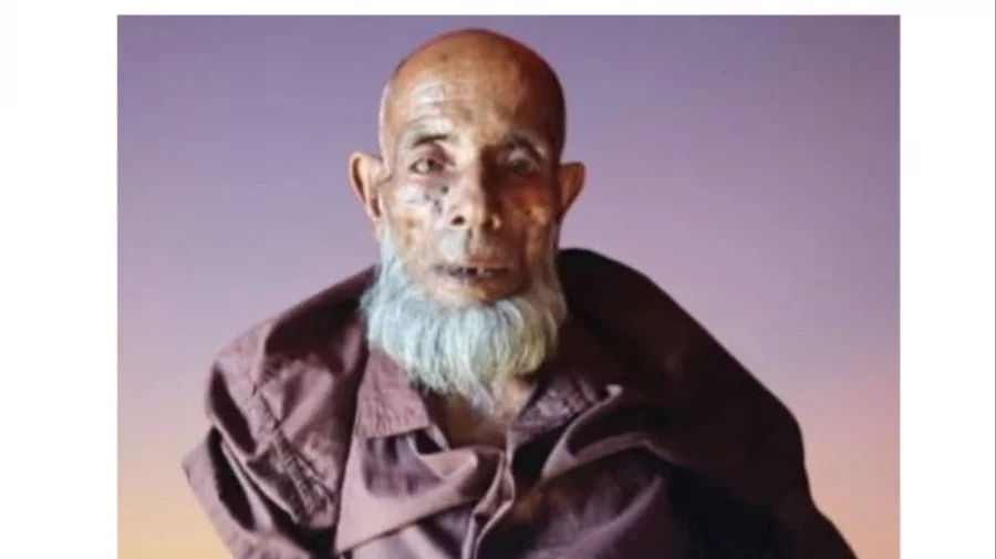 মৃত মোবারক বাড়ি ফিরলেন ৩৩ বছর পর